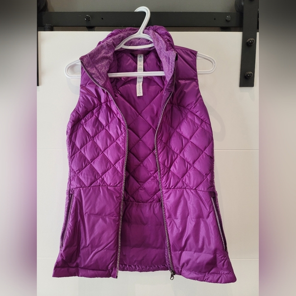 Lululemon Down Filled Vest - Picture 4 of 4